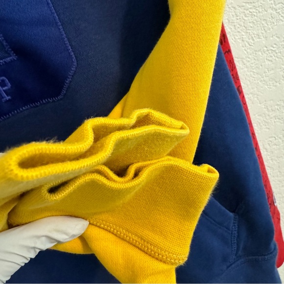 Bundle - Gap and Champion Fleece Hoodie Sweatshirts. Size Youth M / L (1… - Picture 10 of 17